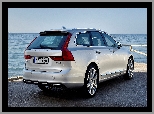 Morze, Volvo V90 D5 Inscription, 2016